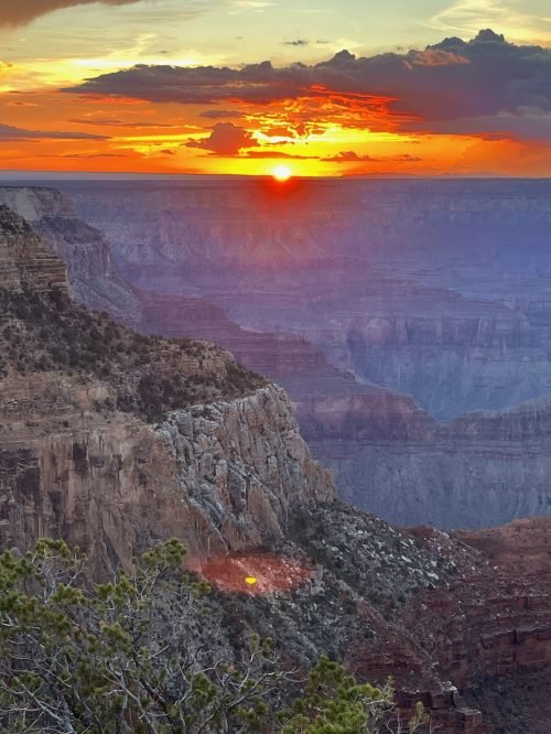 Por do sol no Grand Canyon.